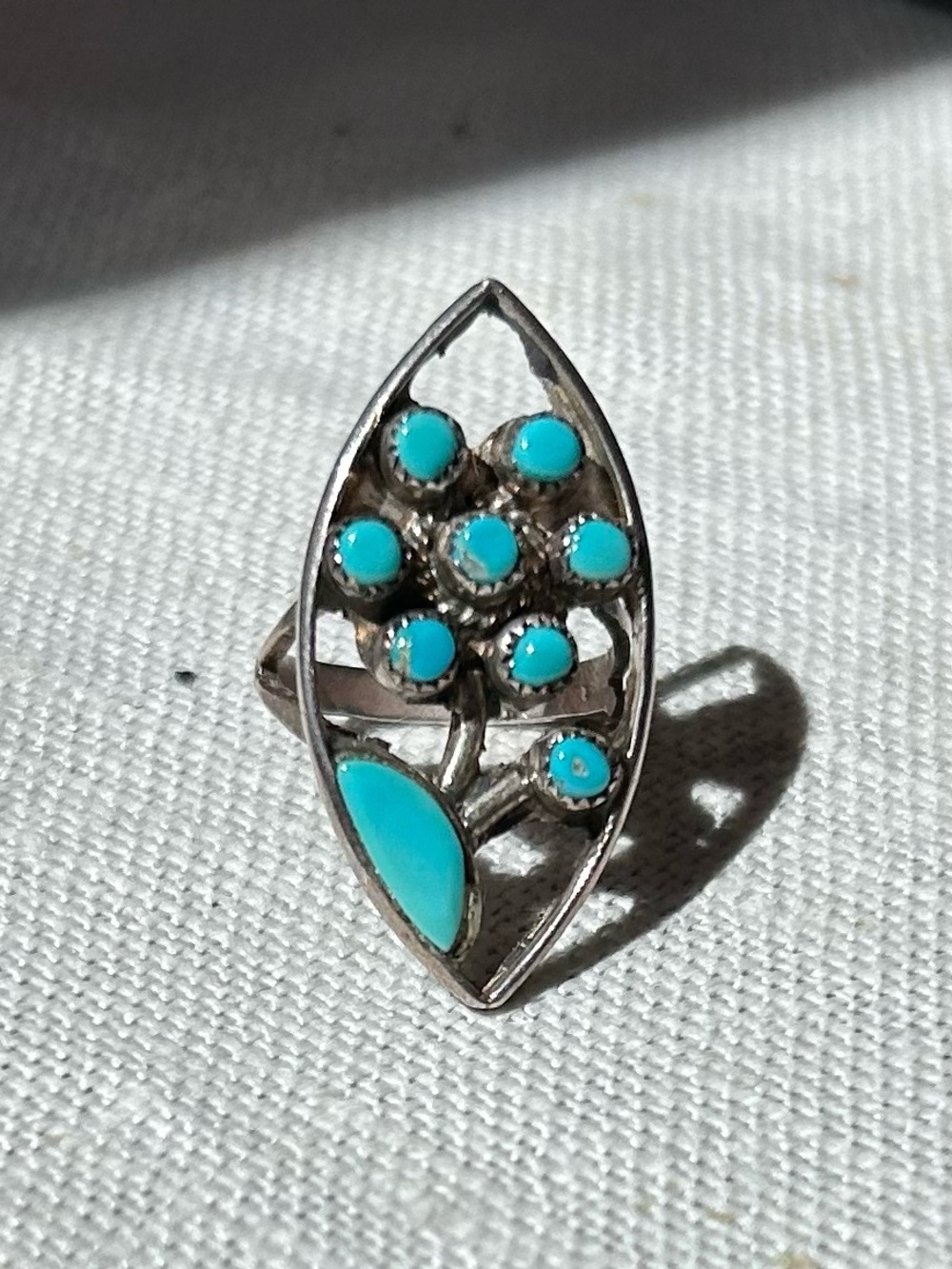 Vintage Native American Zuni Ring - Picture 7 of 14